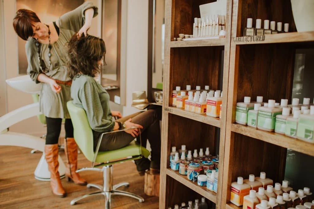 Haar Coaching und Naturfriseur-Behandlung im Salon in Bissen, Luxemburg